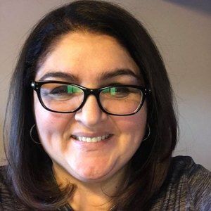 Meet your Posher, Alejandra